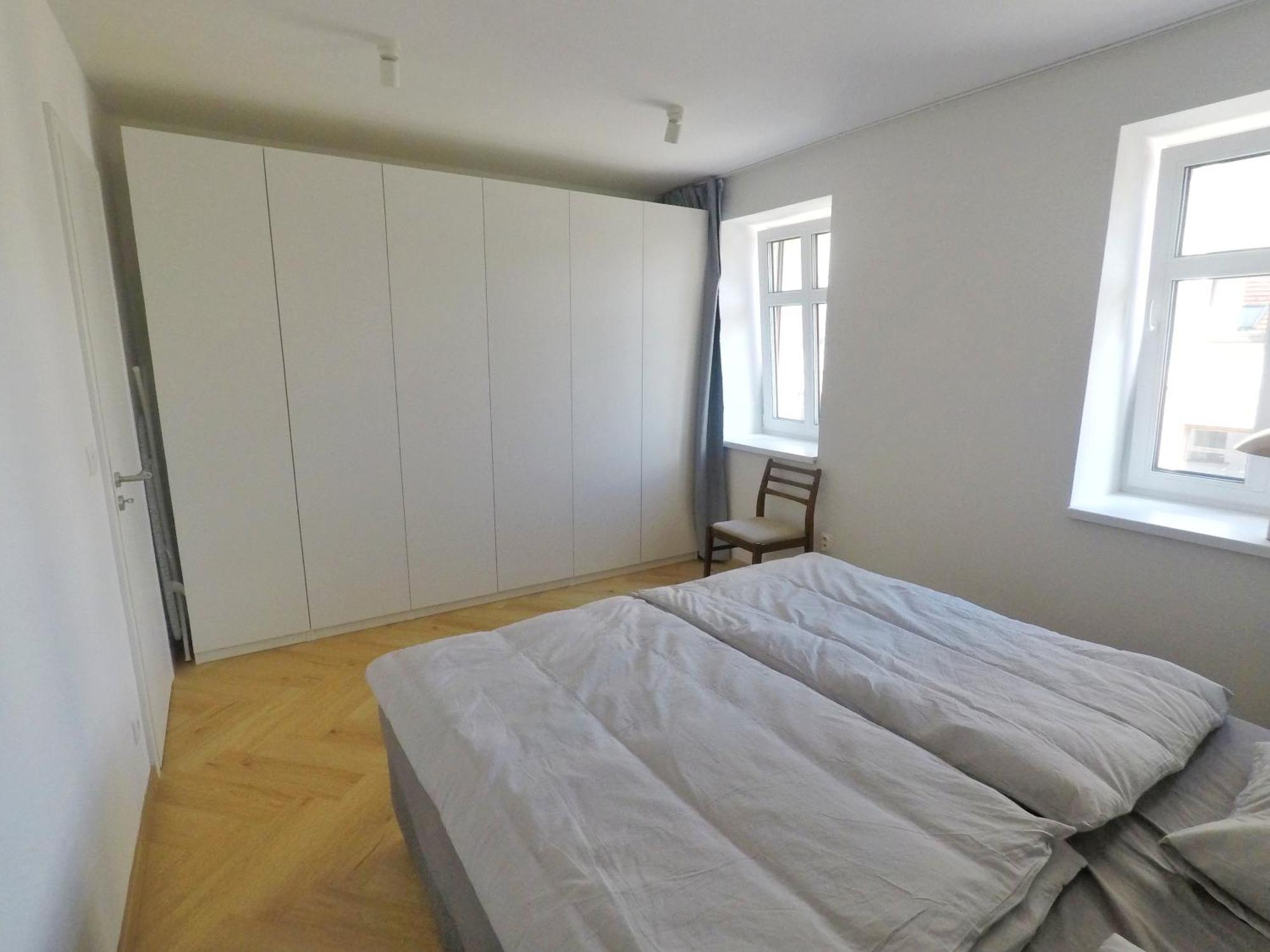 Beautiful New Apt In Old Town Near Train Station - Free Parking Bratislava Bagian luar foto